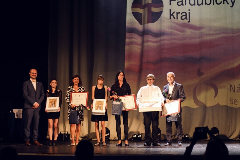 V kategorii Profesionál zvítězil Milan Minář, ředitel sociálních služeb města Lanškroun (první zprava)